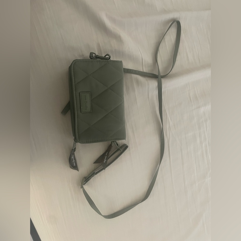 New without tags Vera Bradley wallet crossbody